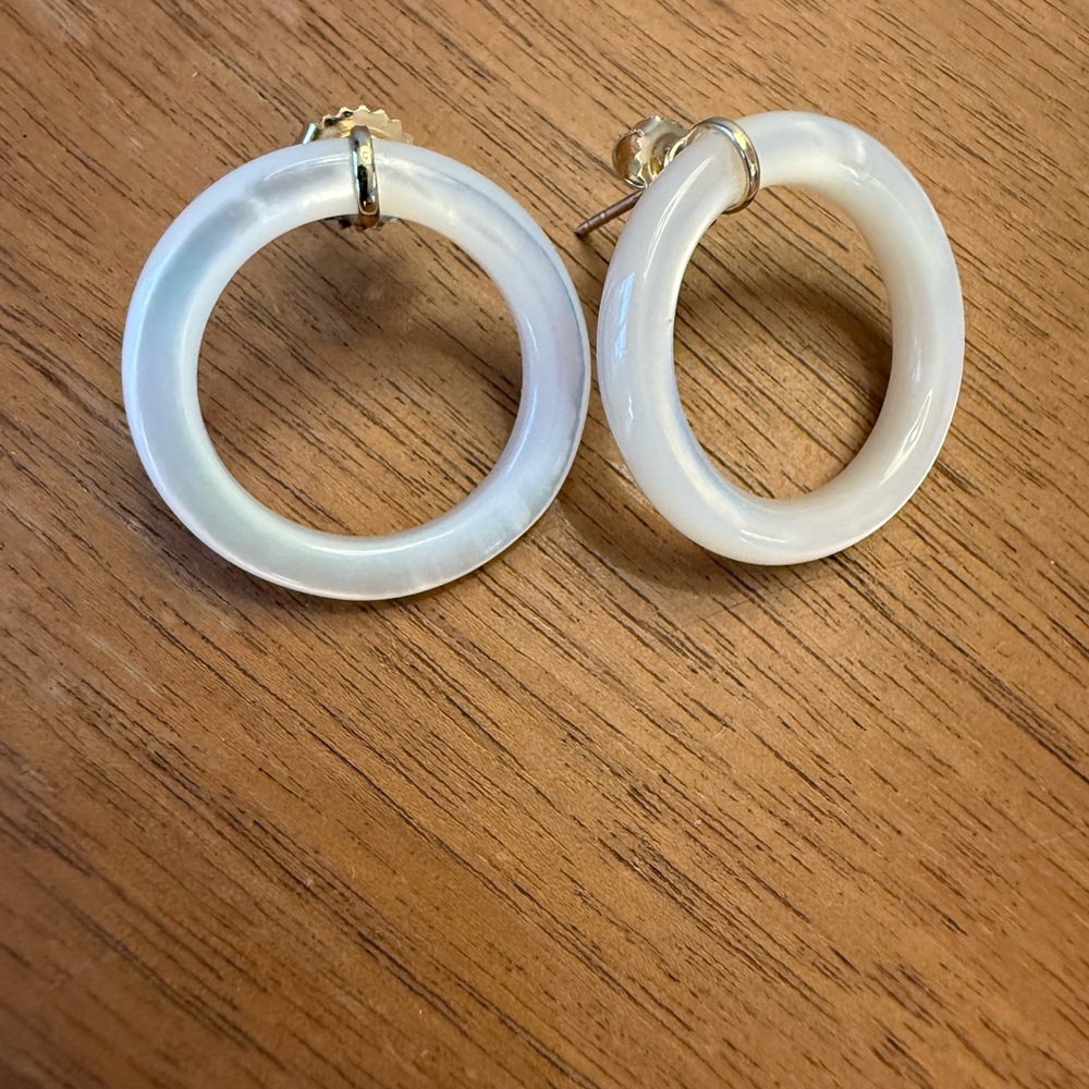 Bondeye 14k Gold Mother of Pearl Earrings